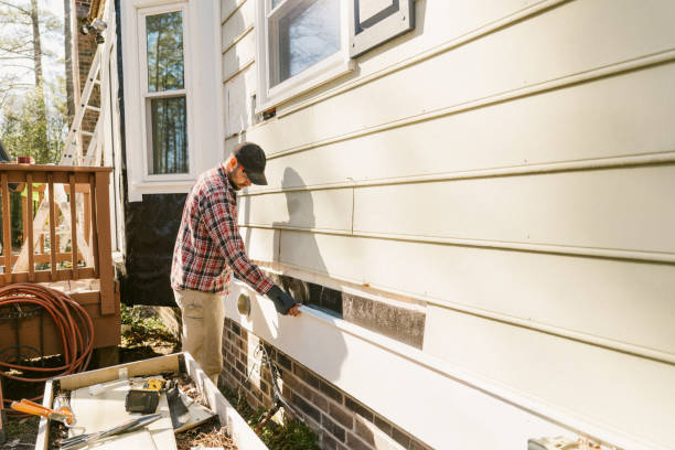 Top rated local Emergency Siding Repair specialists in West Sayville, NY